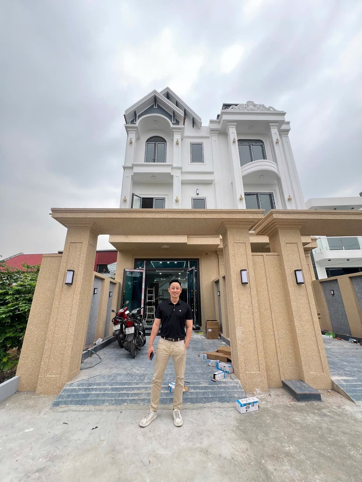 Căn nhà đầu tư xây bán đang hoàn thiện tại Hải Phòng